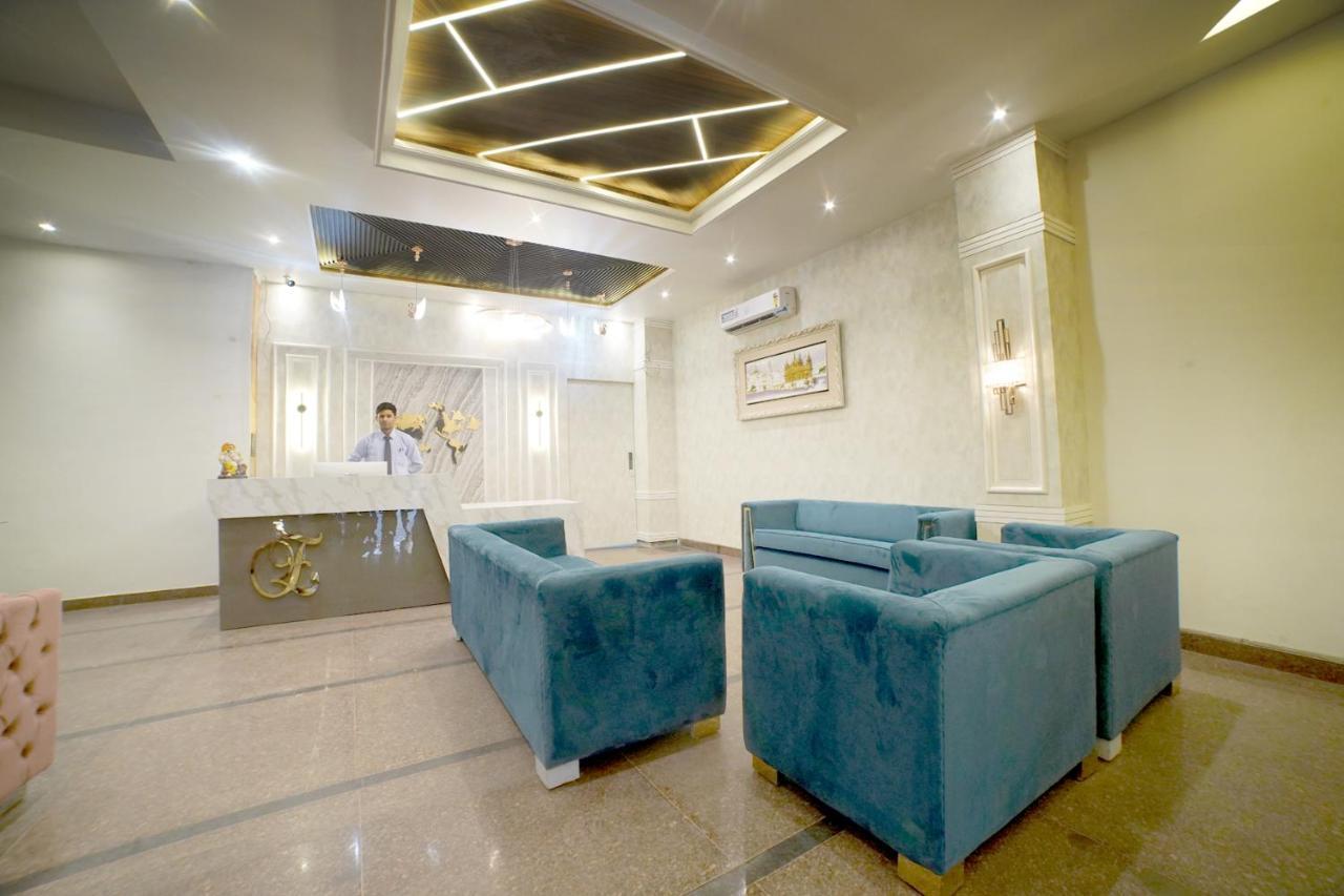 Hotel Elite - 5 Mins From Golden Temple Amritsar Bagian luar foto